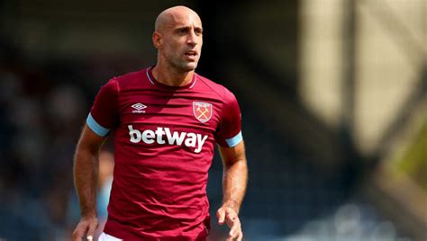 Pablo Zabaleta Opens Up On Struggles for West Ham as Defender Nears ...