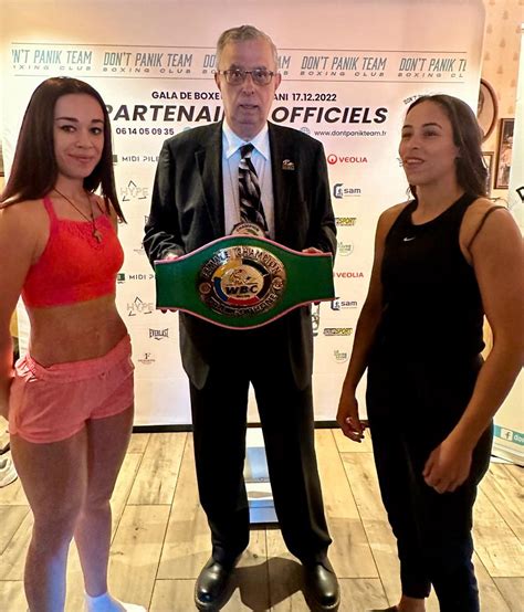 Ready Amina Zidani And Nina Pavlovic In La Belle France World Boxing