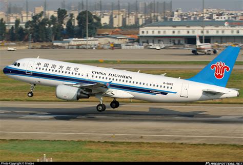 B 6682 China Southern Airlines Airbus A320 214 Photo By Lihutao ID