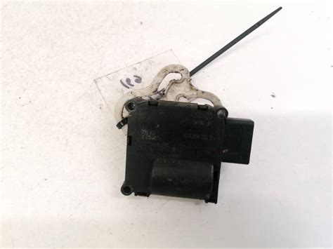 E Heater Vent Flap Control Actuator Motor Audi A