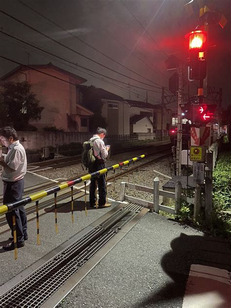 【遅延】西武池袋線 東久留米駅〜清瀬駅間で人身事故 遅延発生「人身事故現場にやじ馬」現地の画像 まとめダネ！