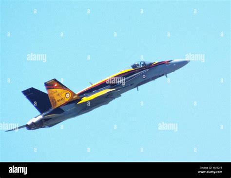 Canadian Air Force CF-18 Hornet at air show (27598538536 Stock Photo - Alamy