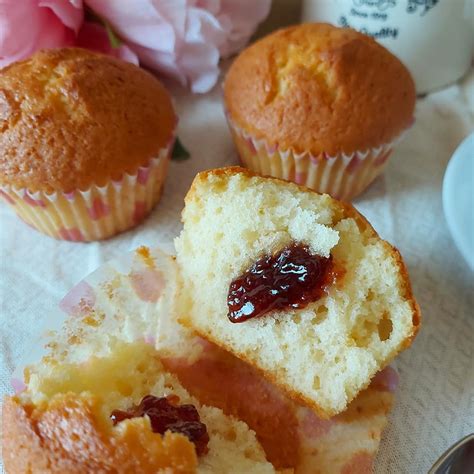 MUFFIN YOGURT E MARMELLATA dolce senza burro Cucinare è come amare