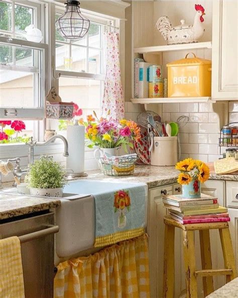 Pin By Rebecca Smith On Cozy Cottage Style Kitchen Farmhouse Kitchen