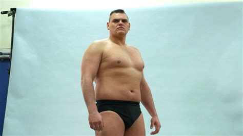 The imposing WALTER stands for photos before his debut match: WWE.com ...