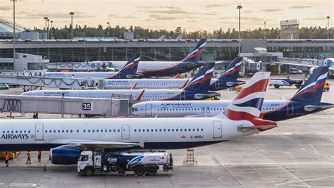 Rusia Cierra Su Espacio Aéreo A 36 Países Europeos Y Canadá 620am