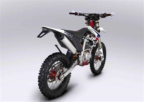 AJP SPR 240 Extreme Enduro (2023 - 24), prezzo e scheda tecnica - Moto.it