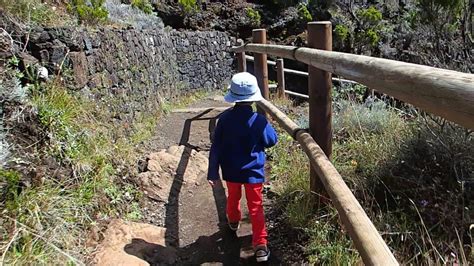 Tourisme Travel Road To The Volcano Of Reunion Route Vers Le Volcan