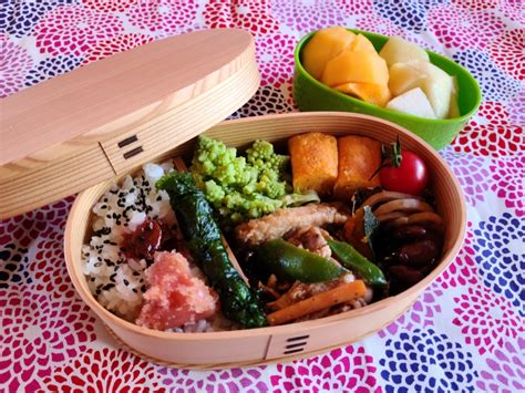 朝から畑にカモシカ出た今日のお弁当♪ えんげる先生今日のお気にいり♪