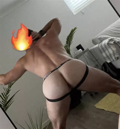 Every Day Is Leg Day Nudes Hesquats Nude Pics Org