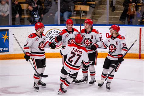 Warriors Strike Back With Game 2 Win In Winnipeg Moose Jaw Warriors