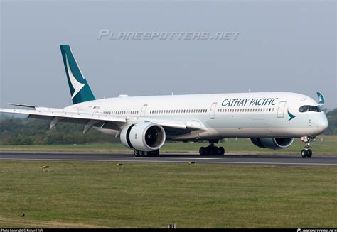 B Lxo Cathay Pacific Airbus A Photo By Richard Toft Id