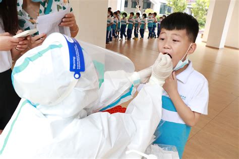 疫情防控防疫不松懈邵阳广益开展全校全员核酸检测 学校新闻 邵阳广益世才高级中学