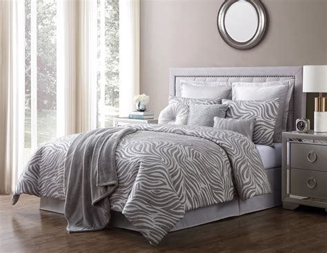 VCNY Home Serengeti Jacquard Zebra Comforter Set, California King, Grey - Walmart.com