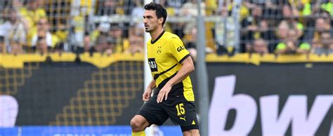 Borussia Dortmund Mats Hummels Kehrt Ins Training Zur Ck