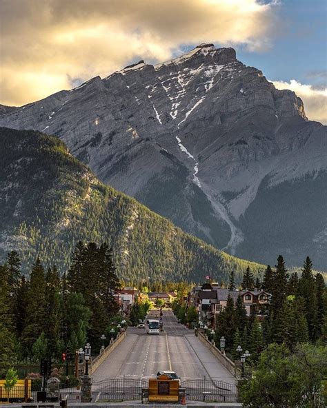 Banff National Park Cascade Mountain Towering Over Banff Avenuebanff