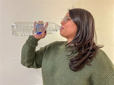 Exhorta IMSS BCS A Beber Agua Diariamente Para Mantener Una Buena Salud