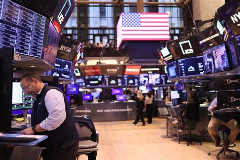 Stock Market News Today: Markets fall as Treasury yields rise on rate ...