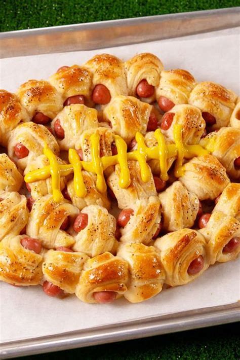 51 Amazing Things To Do With Crescent Rolls Super Bowl Food Football