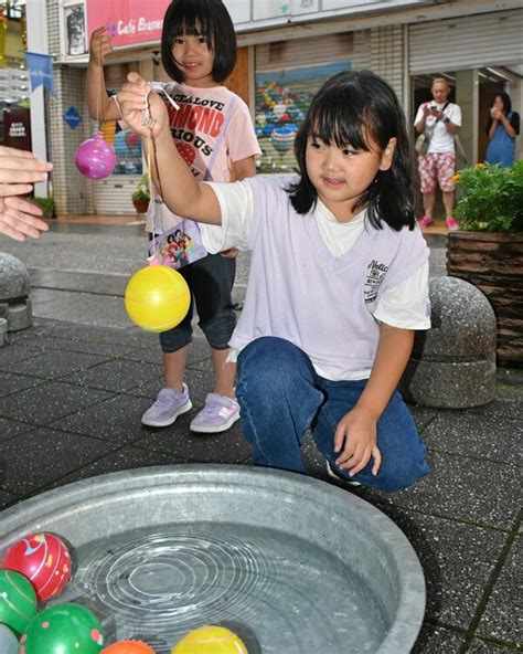 出店やイベント楽しいな 佐賀市の中心市街地で「銀天夜市」始まる 子ども新聞ニュース 佐賀新聞