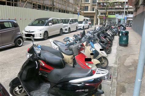 電單車泊車區續增交通輔助標誌理順泊車秩序 澳門特別行政區政府入口網站