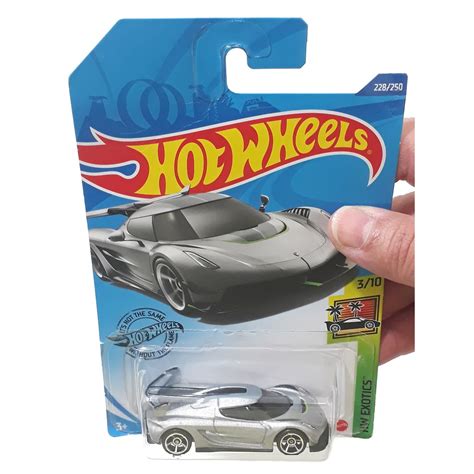 Hot Wheels Koenigsegg Jesko Hw Exotics Shopee Brasil