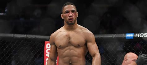 Ufc Fight Night Odds Picks Kevin Lee Vs Rinat Fakhretdinov Vegas