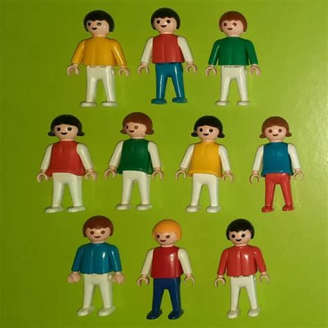 Playmobil Konvolut 10 Kinder 70er 4 Mädchen And 6 Jungs Weiß Gelb Rot