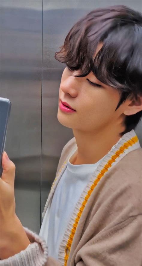 Bts X Samsung V Kim Taehyung Tae Boyfriend Material Lockscreens