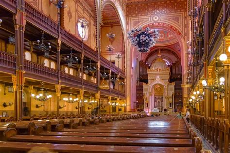 Imágenes de La gran sinagoga fotos de La gran sinagoga sin royalties