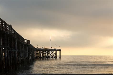 Premium Photo | Sunset at dusk ventura pier california