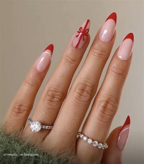 Pin By Sam On N A I L S Xmas Nails Stylish Nails Simple Nails