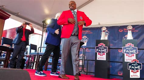 ‘invinceible Wilfork Takes Rightful Place In New England Patriots Hall