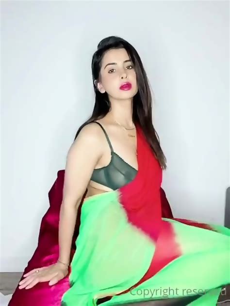 Hot Indian Nri Model Meeti Kalhar