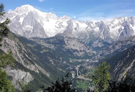Courmayeur Le Sommet Des Alpes I Love Ski