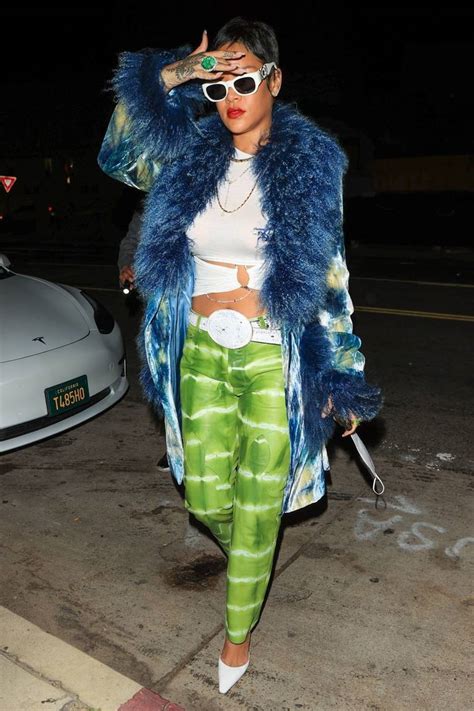 Rihanna Badgalriri Nude OnlyFans Photo The Fappening Plus
