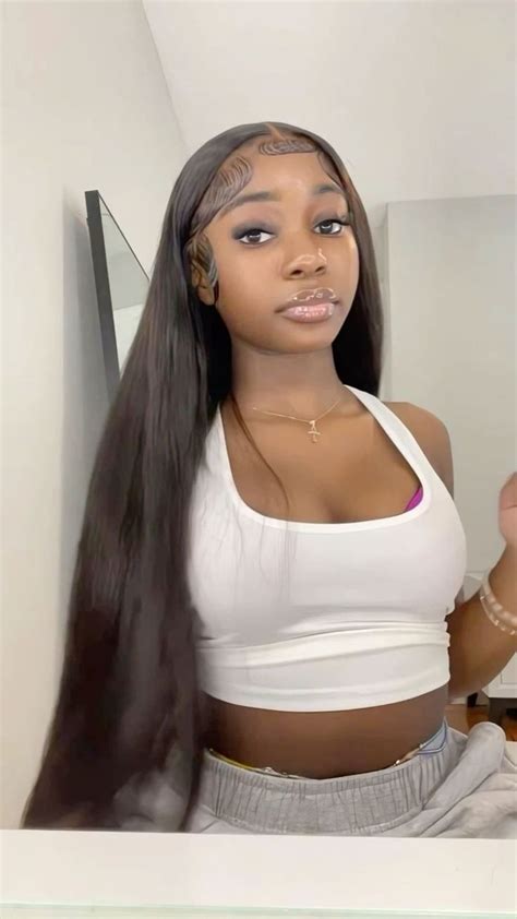 𝐏𝐑𝐄𝐓𝐓𝐘𝐁𝐋𝐔𝐍𝐓𝐙 In 2024 Front Lace Wigs Human Hair Frontal Wig