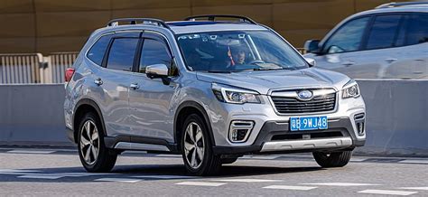 Subaru Forester CarPlay Android Auto nachrüsten Forester I II III