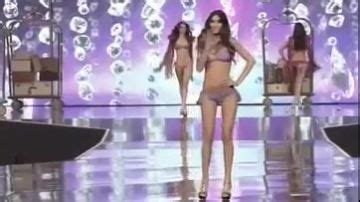 Federica And Melissa Hot In Bikini PORNDROIDS