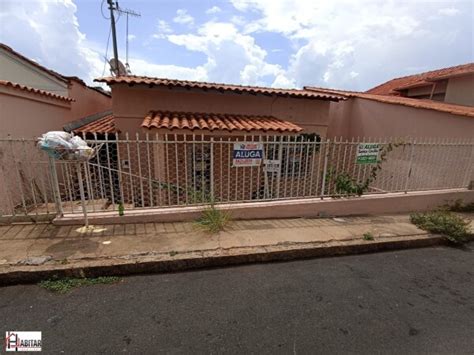 Casa Para Alugar No Bairro Centro Em Lavras MG