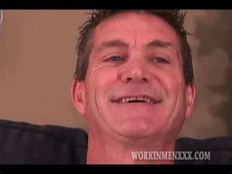 Vidéos porno gay gratuites Branlette Mature xHamster