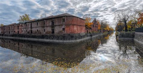 Obvodny Obwodnica Kana W Kronstadt Przy Kotlina Wysp Rosja Zdj Cie