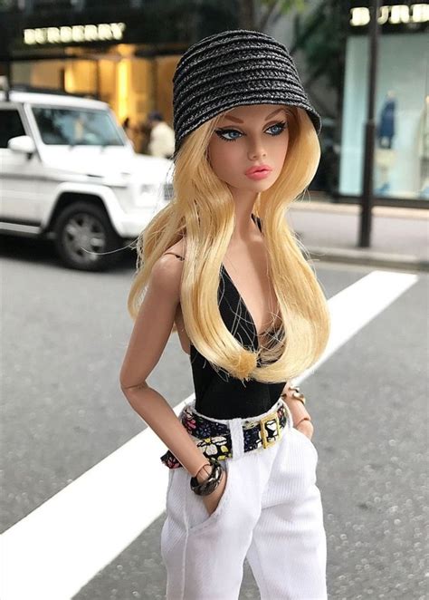 Pin De Ana Lilia En Barbie En Ropa Para Barbie Mu Ecas De Moda