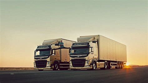 Volvo Truck Wallpapers Top Free Volvo Truck Backgrounds Wallpaperaccess