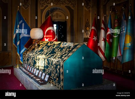 Osman gazi tomb hi-res stock photography and images - Alamy