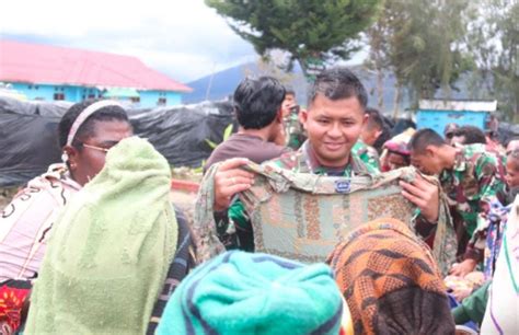 Satgas Berbagi Di Bulan Penuh Berkah Buat Warga Intan Jaya