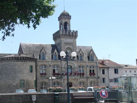 Caf De La Poste Place Du G N Ral De Gaulle Chabeuil Dr Me