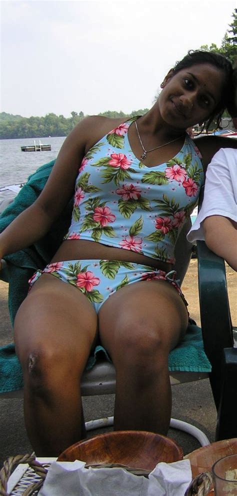 Indian Housewife Women In Bikini Xxx Porn
