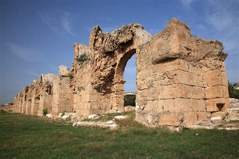 Tyre,Lebanon | Ancient ruins, Ancient buildings, Historical place