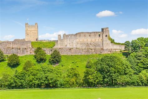 Castles in Yorkshire | Gorgeous Cottages | North Yorkshire